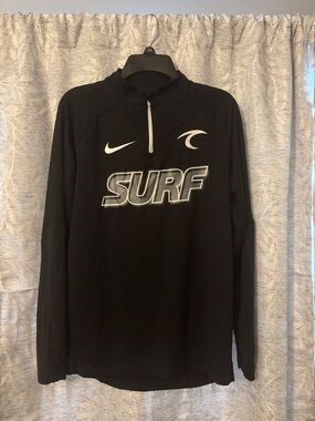 Nike Black Long-Sleeve slim fit